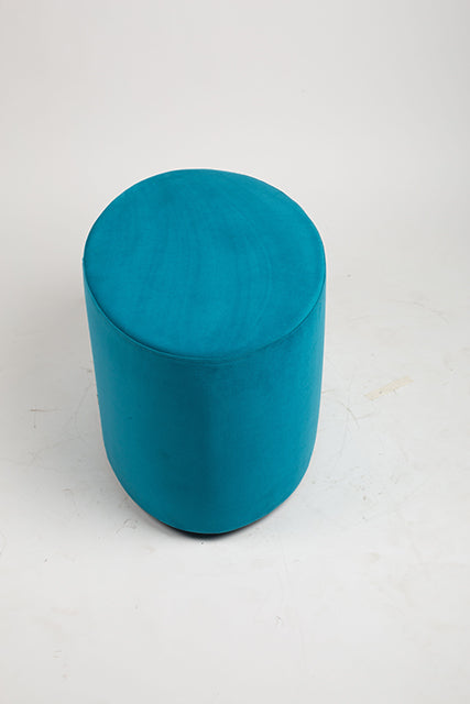 OVAL POUF